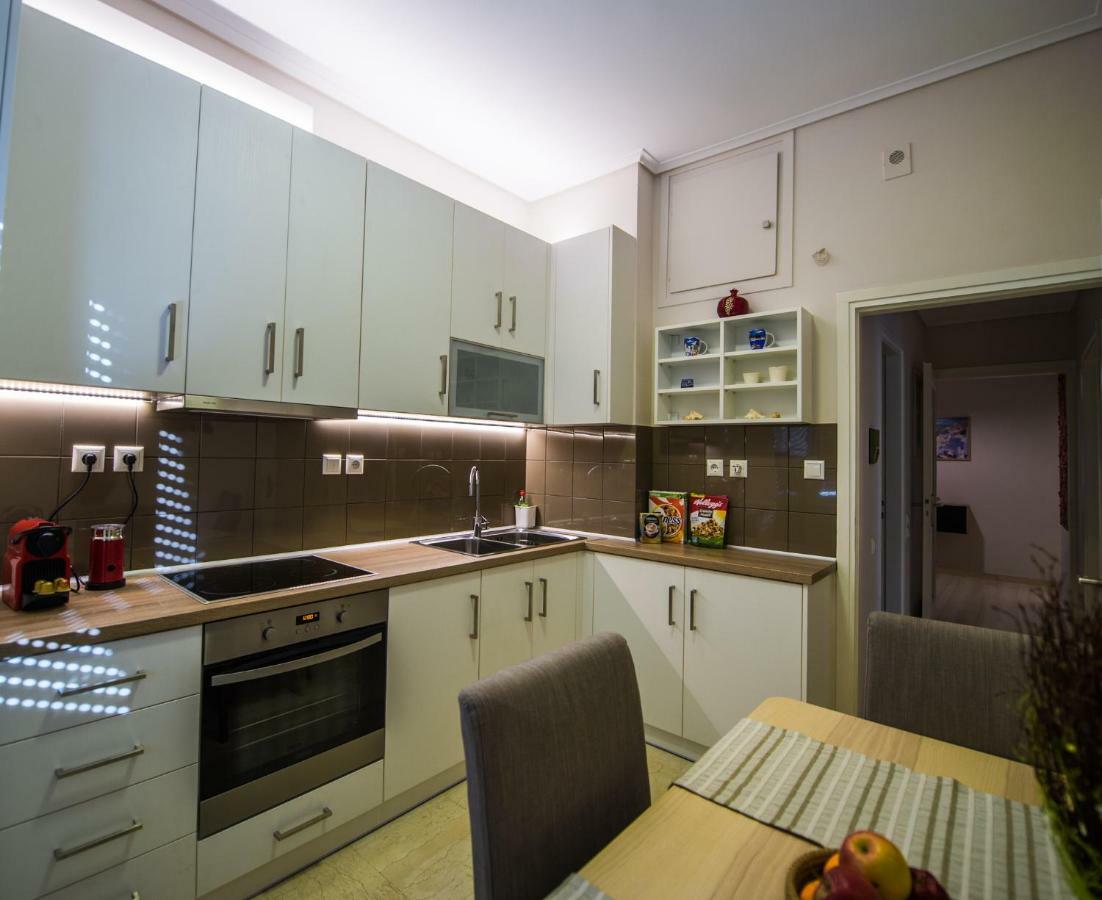 Acropolis Caryatids Apartment 2 Афіни Екстер'єр фото